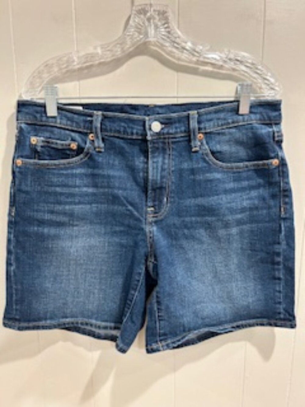 Women's Classic Gap Denim Shorts, Size 10